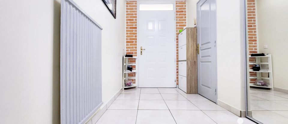 Maison 5 pièces de 105 m² à Éragny (95610)