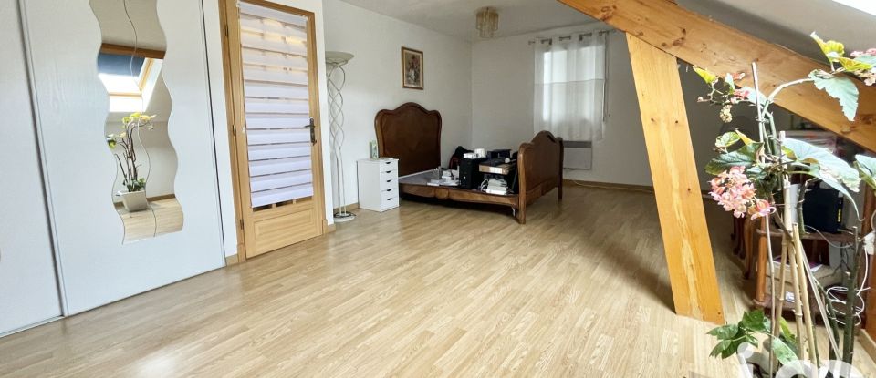 Maison 6 pièces de 130 m² à Morainvilliers (78630)