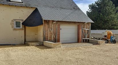 Longère 8 pièces de 213 m² à Saint-Caprais (18400)