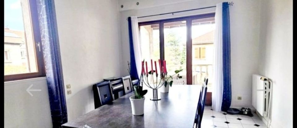 Maison 4 pièces de 117 m² à Saint-Chamond (42400)