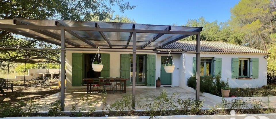 House 5 rooms of 120 m² in Meyrargues (13650)