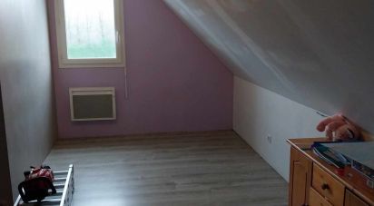 House 5 rooms of 79 m² in Réalcamp (76340)