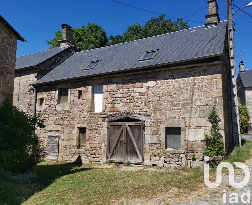 Maison de campagne 3 pièces de 100 m² à Peyrelevade (19290)