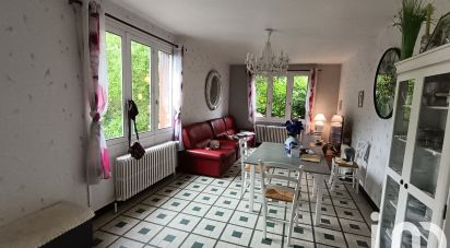 Maison traditionnelle 4 pièces de 75 m² à Amilly (45200)