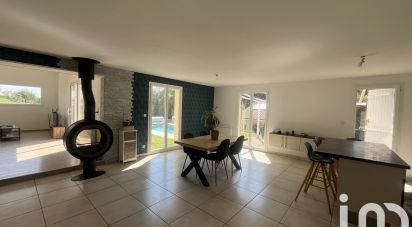 Maison 5 pièces de 128 m² à Boisset-Saint-Priest (42560)