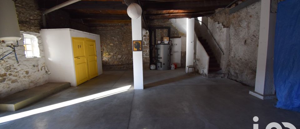 Maison de village 4 pièces de 120 m² à Villesèque-des-Corbières (11360)