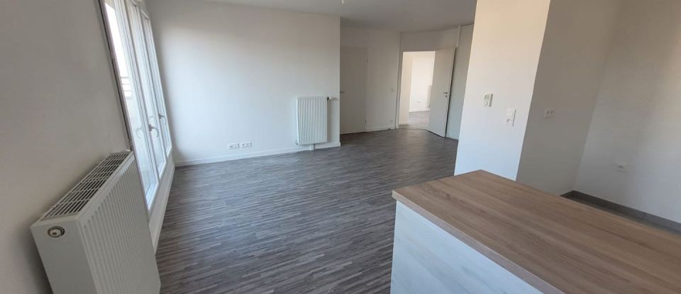 Appartement 3 pièces de 60 m² à Corbeil-Essonnes (91100)