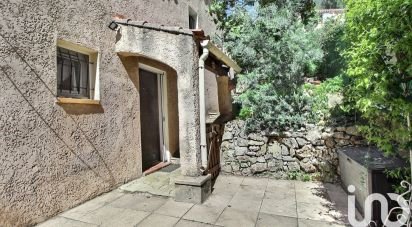 Traditional house 5 rooms of 110 m² in Toulon (83200)