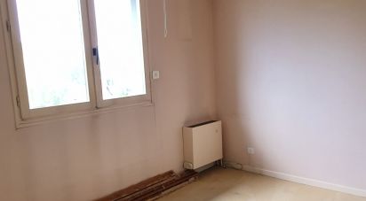 Apartment 3 rooms of 64 m² in Sainte-Savine (10300)