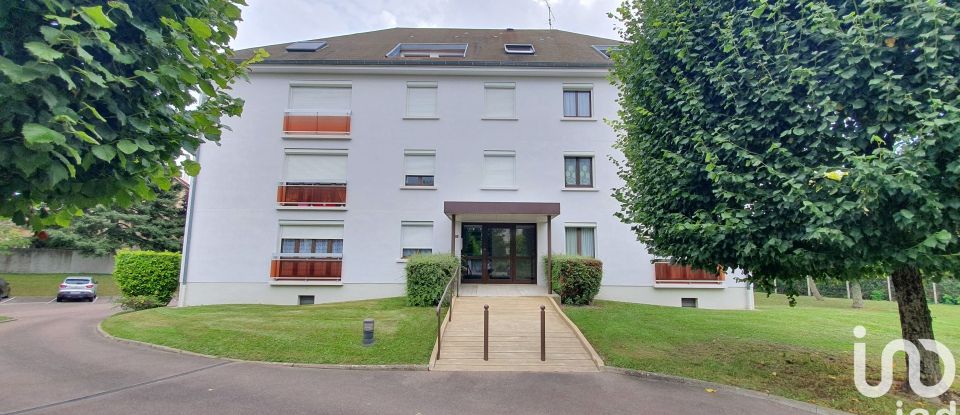 Appartement 3 pièces de 64 m² à Sainte-Savine (10300)