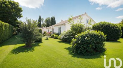 Maison traditionnelle 5 pièces de 197 m² à Carquefou (44470)