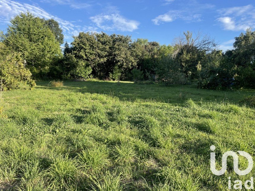 Terrain de 1 200 m² à Aussillon (81200)