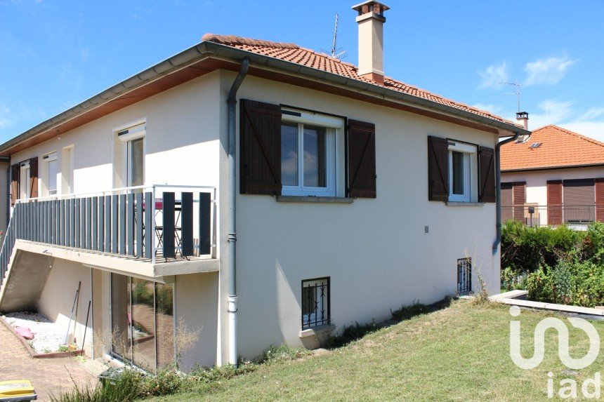 Traditional house 7 rooms of 170 m² in Romagnat (63540)