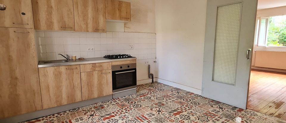 Maison 5 pièces de 90 m² à Loriol-sur-Drôme (26270)