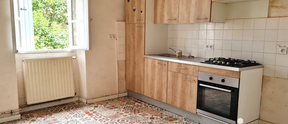 Maison 5 pièces de 90 m² à Loriol-sur-Drôme (26270)