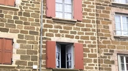 Maison de ville 3 pièces de 42 m² à Langeac (43300)