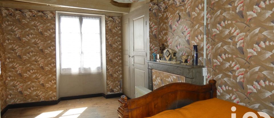 Town house 3 rooms of 42 m² in Langeac (43300)