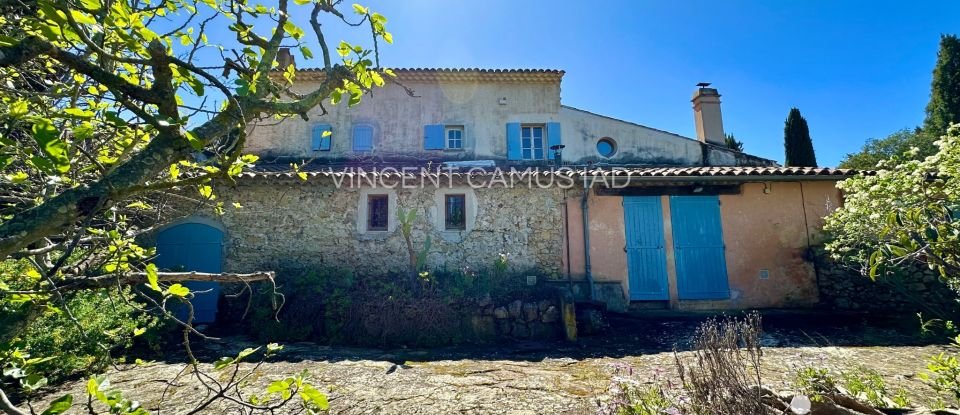 Maison 6 pièces de 290 m² à Sanary-sur-Mer (83110)