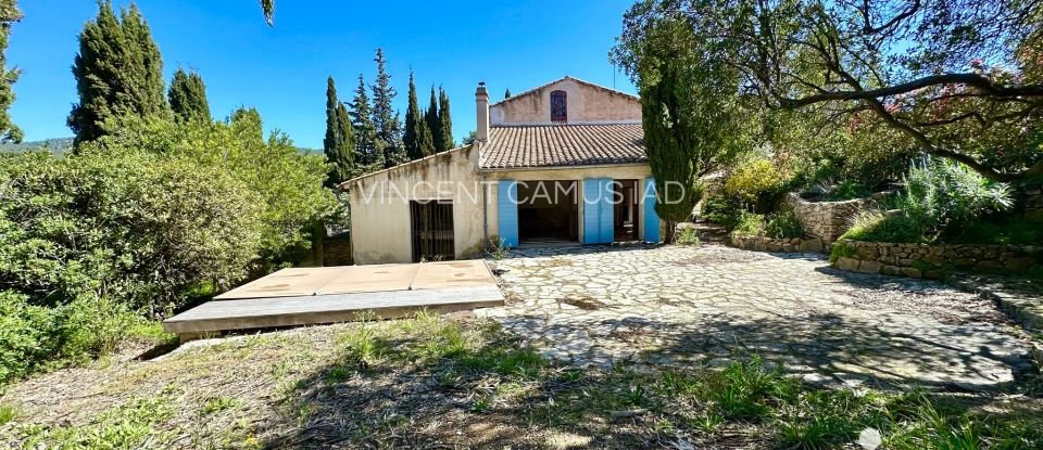 Maison 6 pièces de 290 m² à Sanary-sur-Mer (83110)