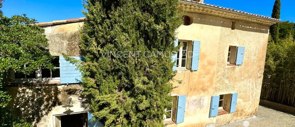 Maison 6 pièces de 290 m² à Sanary-sur-Mer (83110)