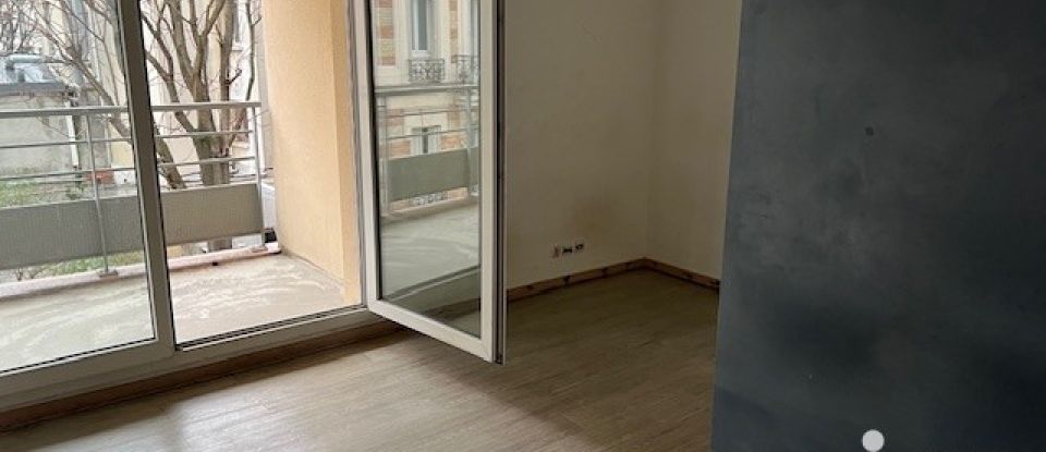 Studio 1 room of 28 m² in Montreuil (93100)