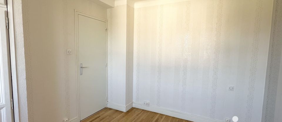 Appartement 3 pièces de 53 m² à Dijon (21000)