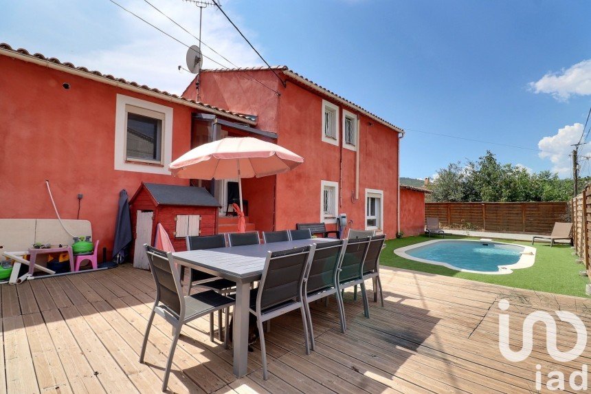 House 5 rooms of 150 m² in Nans-les-Pins (83860)