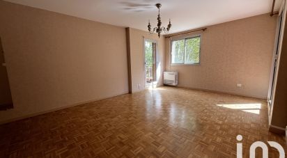 Appartement 4 pièces de 73 m² à Pont-Saint-Esprit (30130)