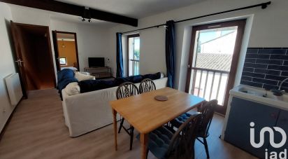 Maison 2 pièces de 52 m² à Lamothe-Montravel (24230)