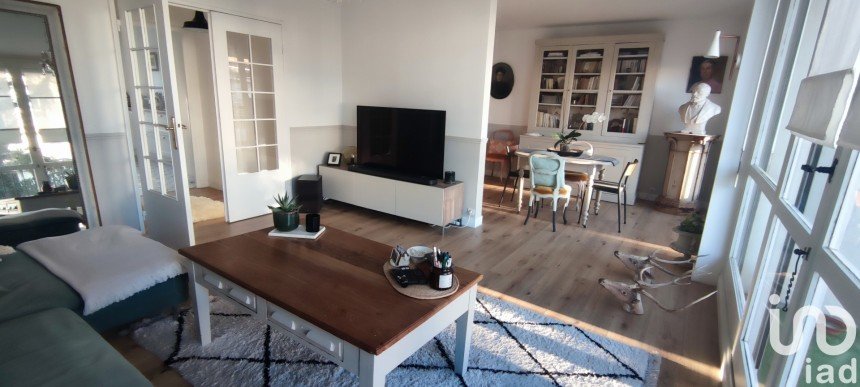 Apartment 4 rooms of 87 m² in Yerres (91330)