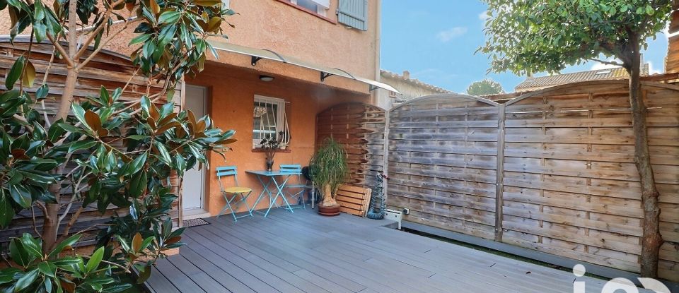 Maison 4 pièces de 72 m² à Saint-Cyr-sur-Mer (83270)