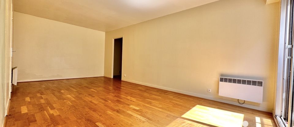 Appartement 3 pièces de 65 m² à Paris (75005)