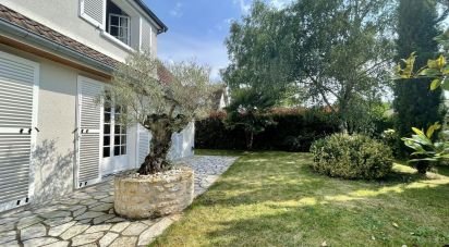 House 7 rooms of 173 m² in La Rochette (77000)