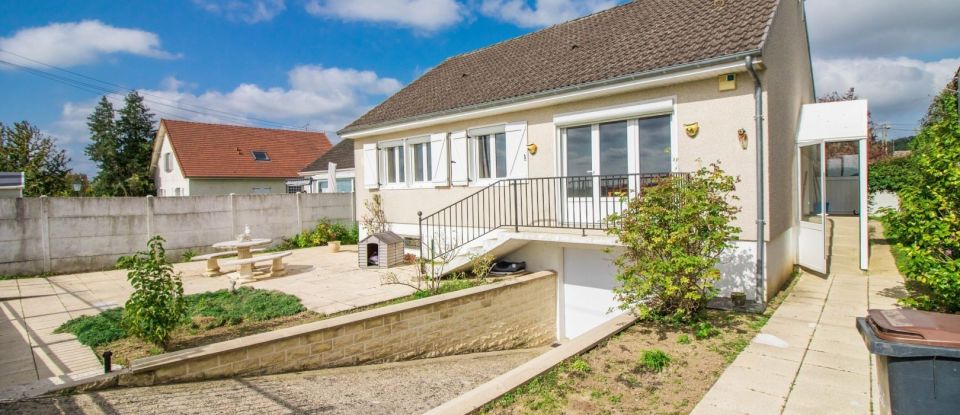 Maison 4 pièces de 82 m² à Varreddes (77910)