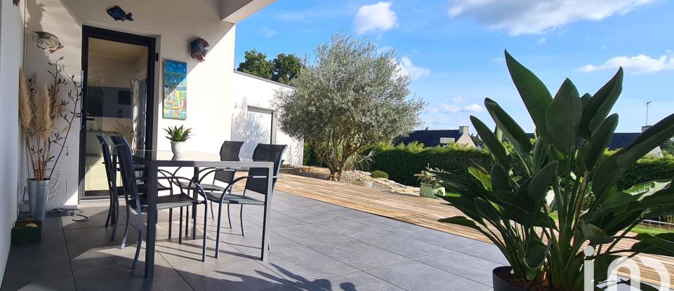 Architect house 4 rooms of 137 m² in Saint-Nicolas-de-Redon (44460)