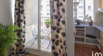 Apartment 1 room of 34 m² in Paris (75020)