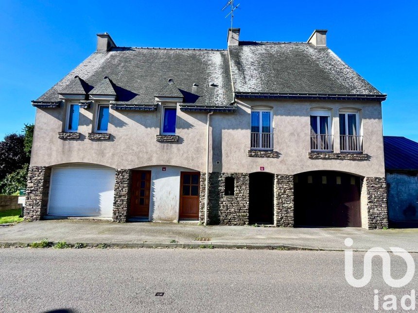 House 5 rooms of 209 m² in Grâce-Uzel (22460)