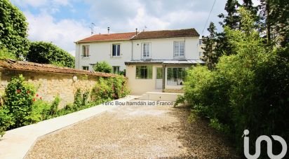 Maison traditionnelle 7 pièces de 148 m² à Fontainebleau (77300)