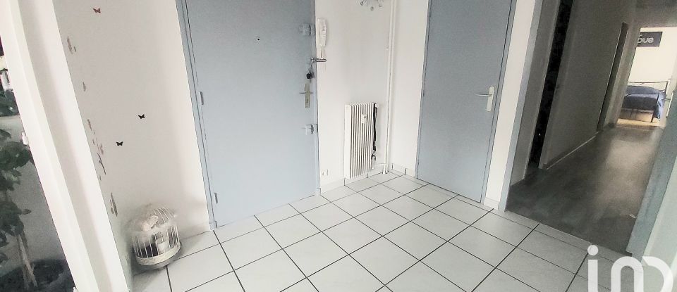 Appartement 3 pièces de 93 m² à Saint-Chamond (42400)