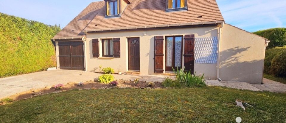 House 6 rooms of 103 m² in Montereau-sur-le-Jard (77950)