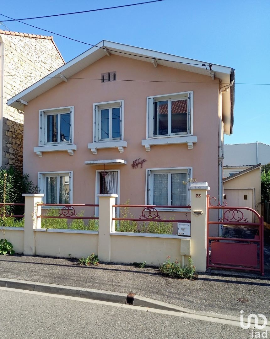 Maison 6 pièces de 105 m² à Agen (47000)