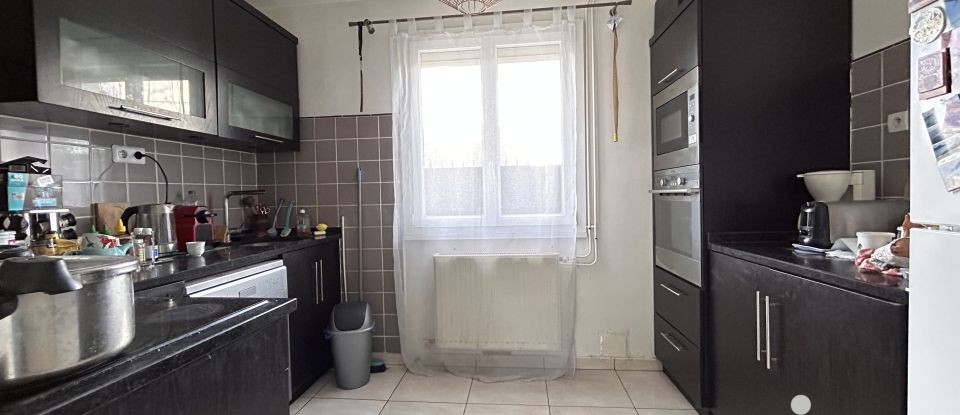 Maison 3 pièces de 75 m² à Chelles (77500)