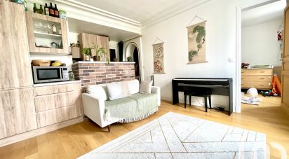 Apartment 4 rooms of 64 m² in Paris (75015)