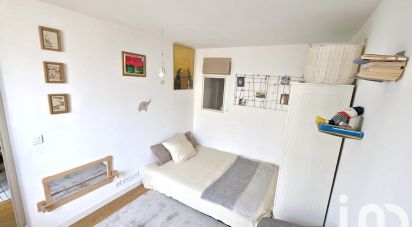 Appartement 4 pièces de 64 m² à Paris (75015)