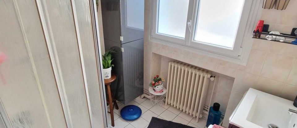 Apartment 4 rooms of 66 m² in Montargis (45200)