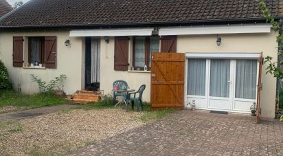 Pavillon 4 pièces de 82 m² à VEUZAIN-SUR-LOIRE (41150)