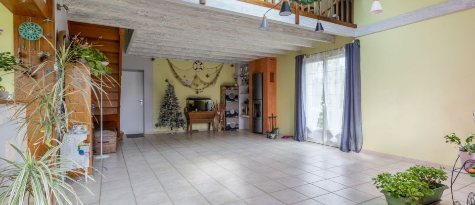 Maison 8 pièces de 150 m² à Héric (44810)