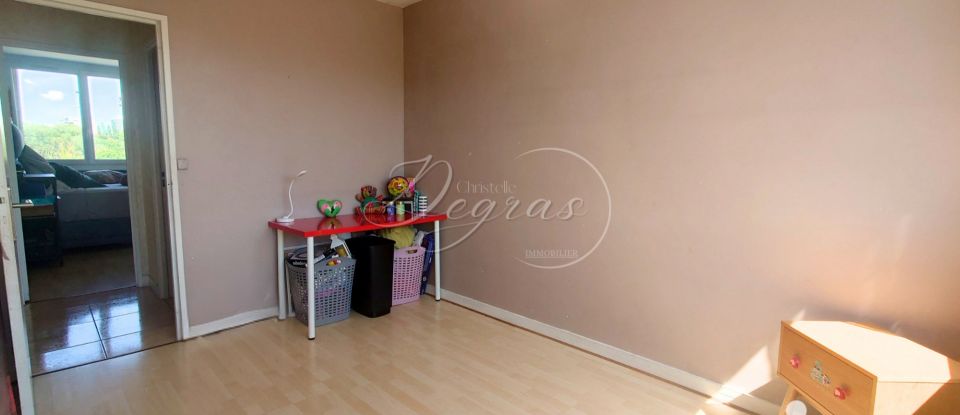 Apartment 4 rooms of 73 m² in Éragny (95610)