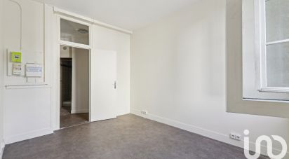 Apartment 1 room of 26 m² in Ivry-sur-Seine (94200)