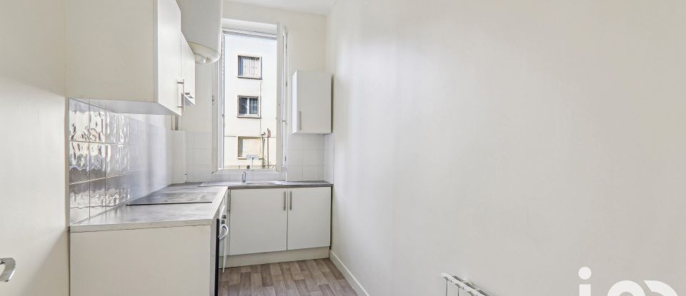 Apartment 1 room of 26 m² in Ivry-sur-Seine (94200)